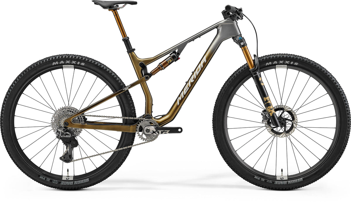 Ninety-Six 9000 - Gunmetal Grey/Gold  (Silver)