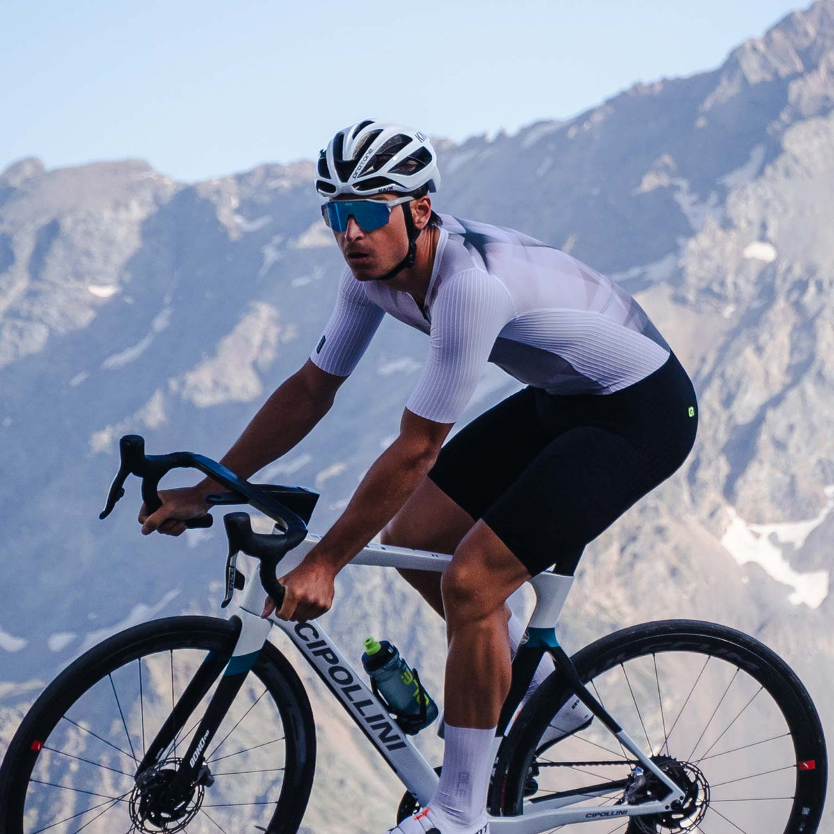 Watt 3.6 R-EV1 Short Sleeved Skinsuit