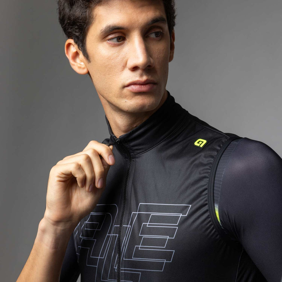 Sauvage PR-E Vest