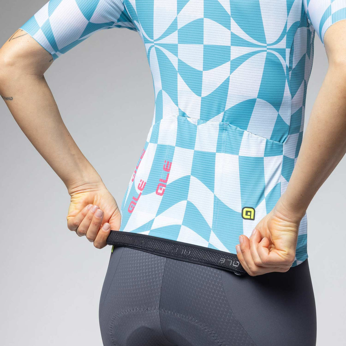 Multiverso 2.0 PR-E Womens Short Sleeved Jersey