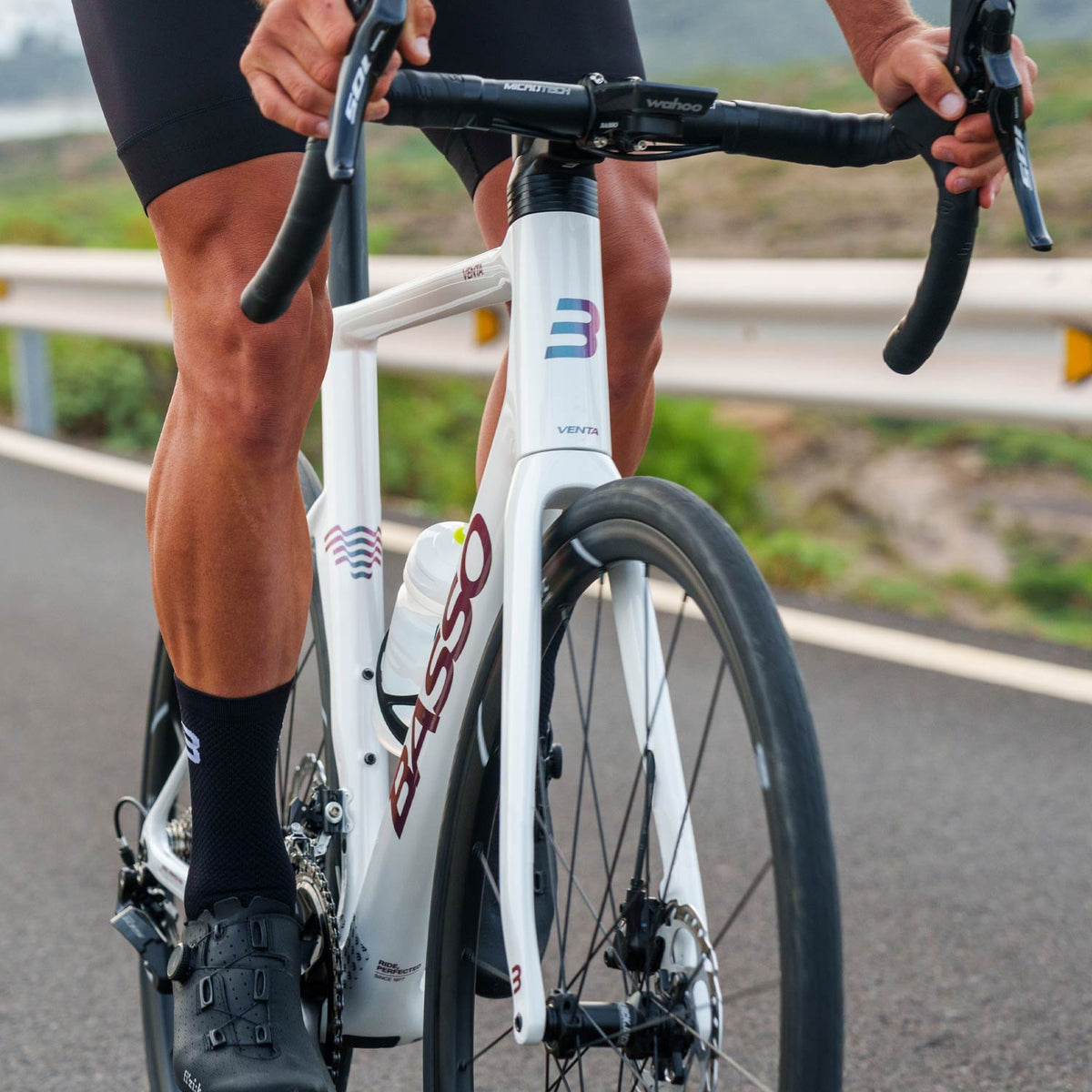 Venta R 105 12x Microtech Pearl White Bike