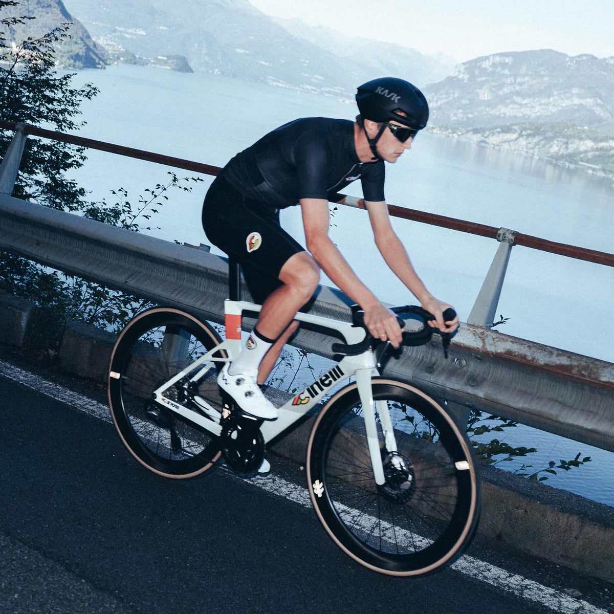 Aeroscoop Coral White Frameset