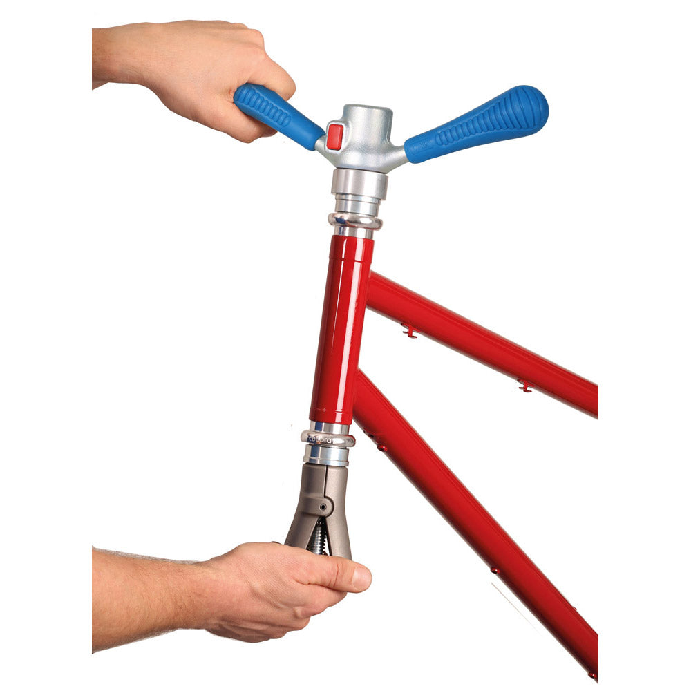 Quick Release for Press and Reaming Tools