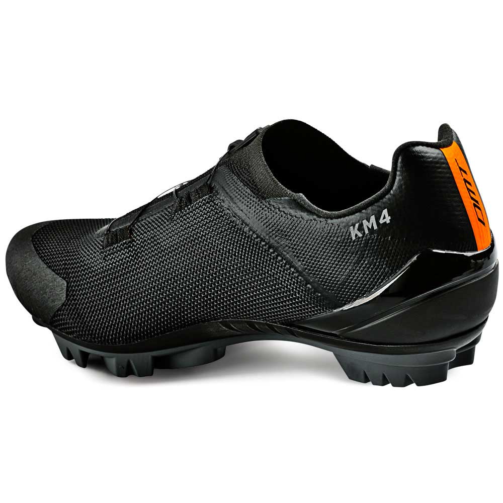 KM4 MTB Black Shoes