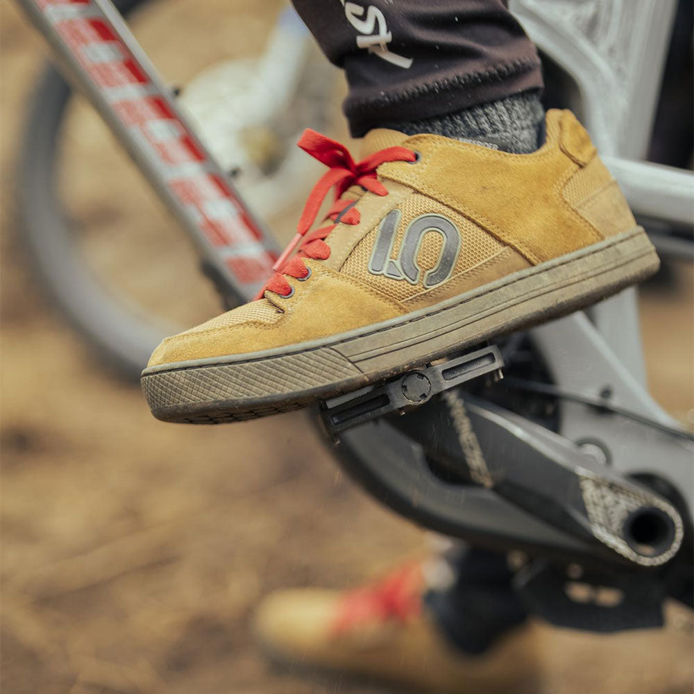 Trail Roc Plus Flat Black Pedals