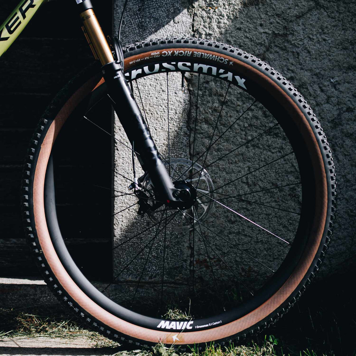 Crossmax S Carbon 29 Disc Centre Lock