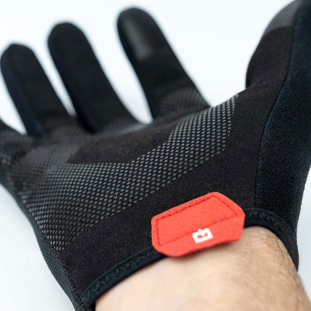 Proxim Gloves