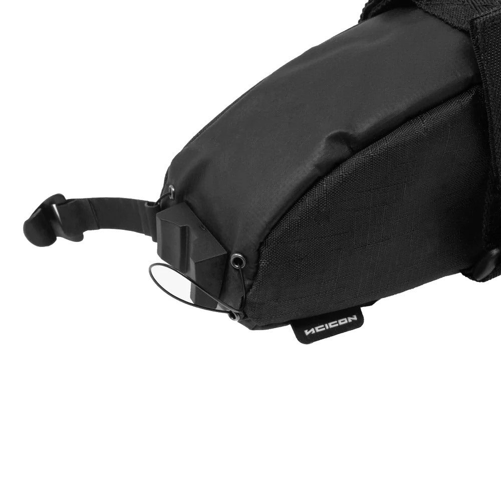 098 Saddle Bag With Tail Light Tour De France