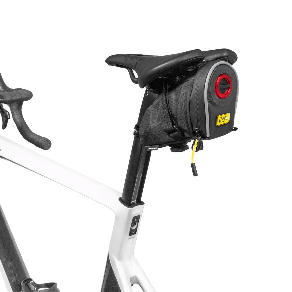 098 Saddle Bag With Tail Light Tour De France
