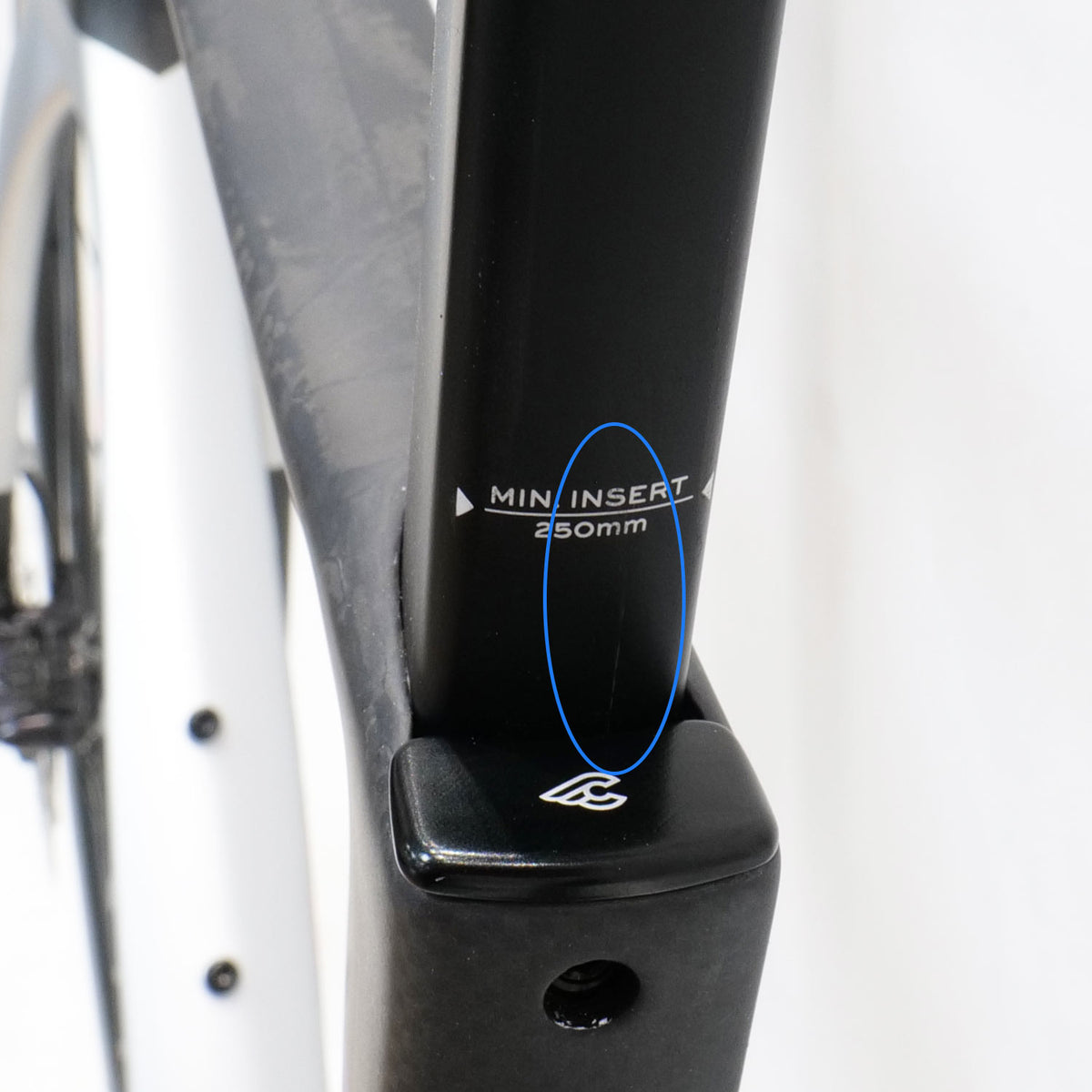 Aeroscoop Ultegra Di2 Black-Silver Large Ex Demo Bike