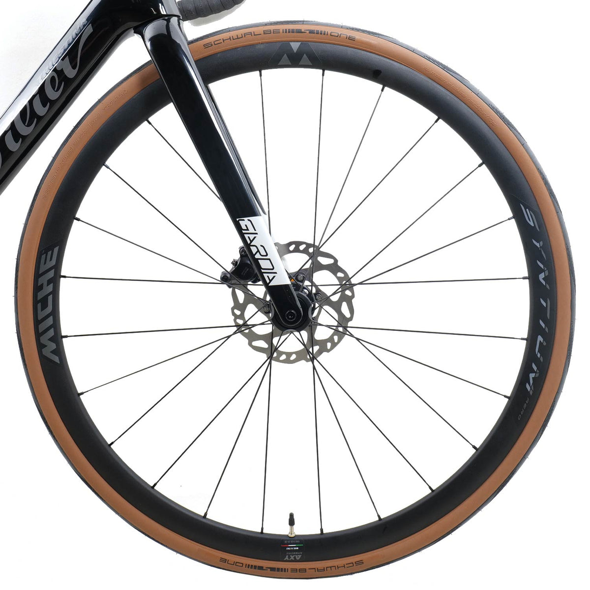 Garda 105 Di2 Syntium Black/Grey Bike