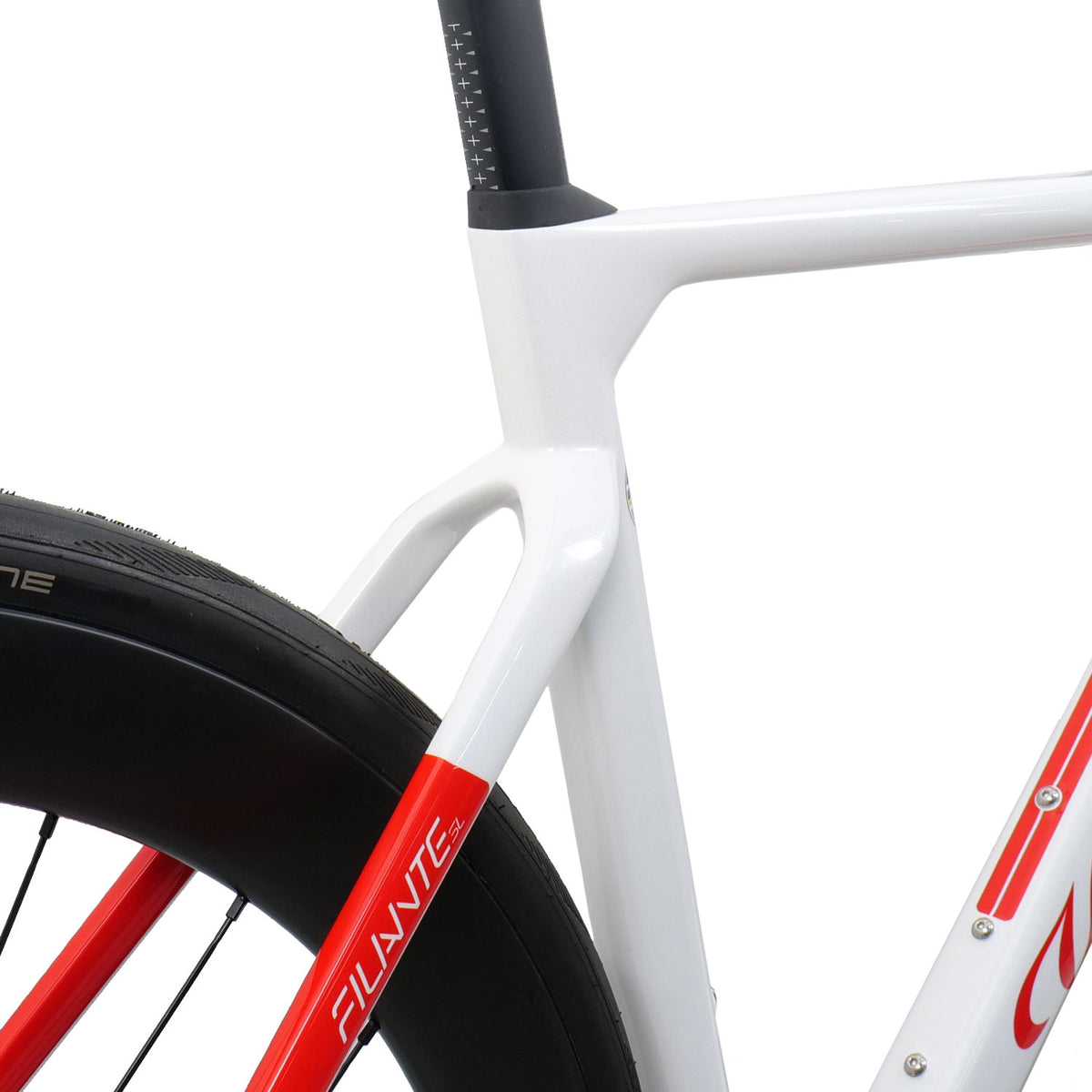 Filante SL 105 Di2 Syntium White/Red Bike