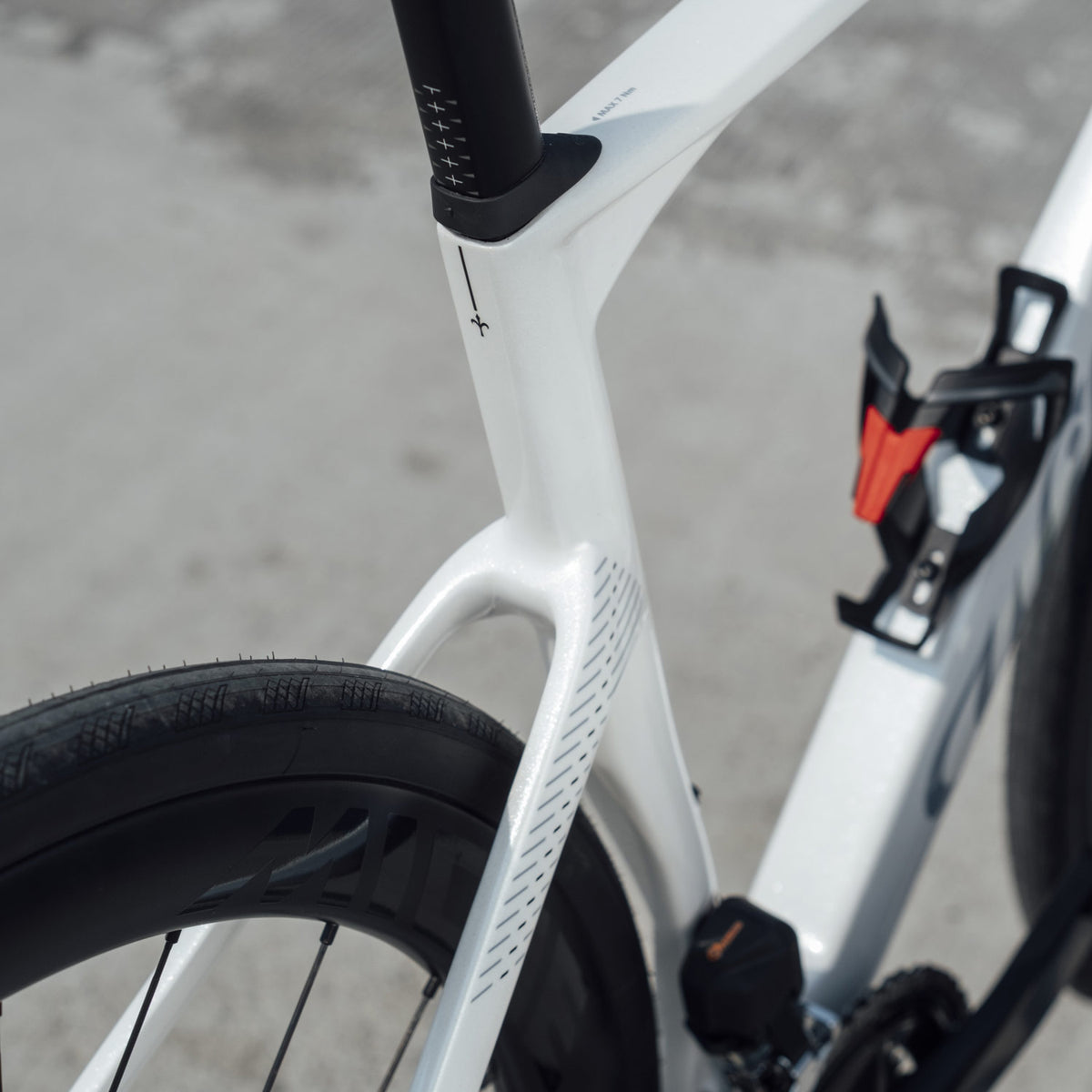 Rapida 105 Di2 Weekend White Bike