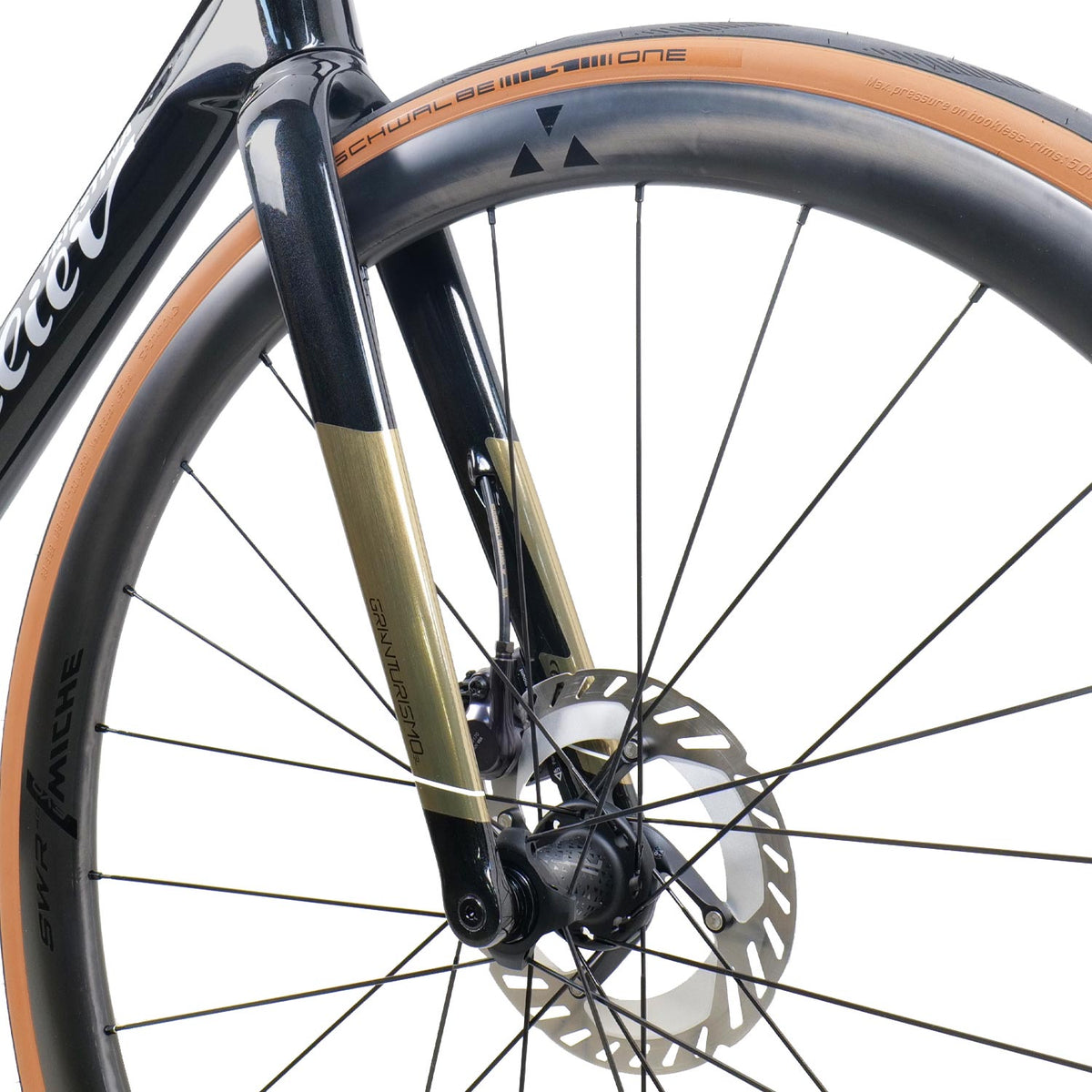 Granturismo SL 105 Di2 Syntium Black Bike