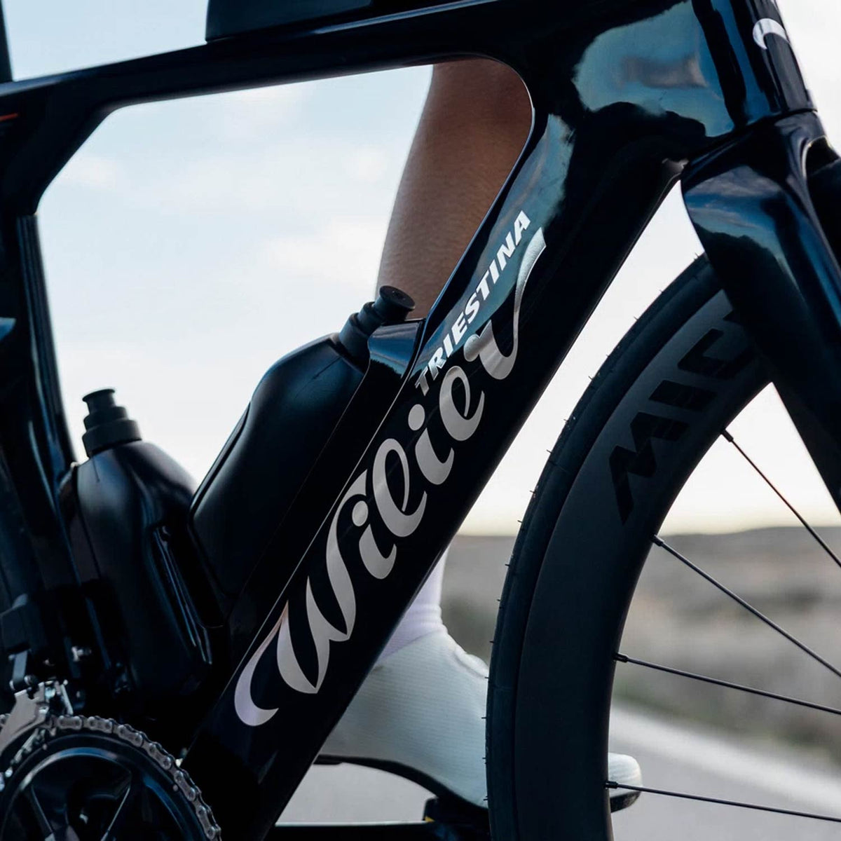 Turbine SL 105 Di2 Black Bike