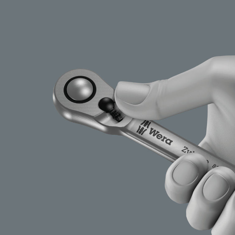8004 A Zyklop Metal Ratchet with switch lever and 1/4 drive