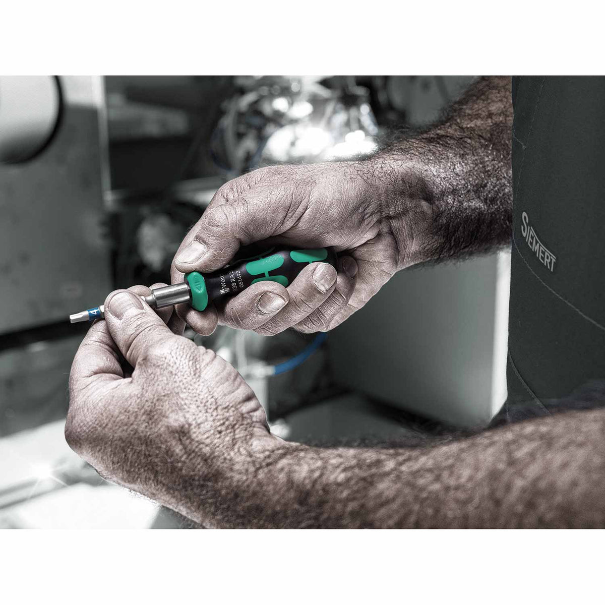 838 RA S Ratcheting Screwdriver Handle 1/4"