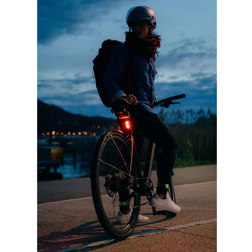 Vision R20 Rear Light